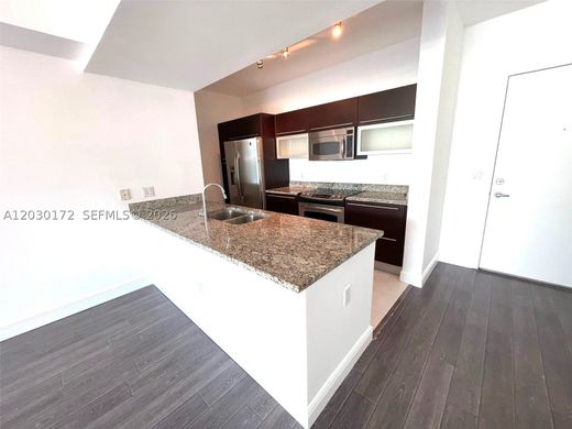 Residential complexes in Miami, Miami-Dade