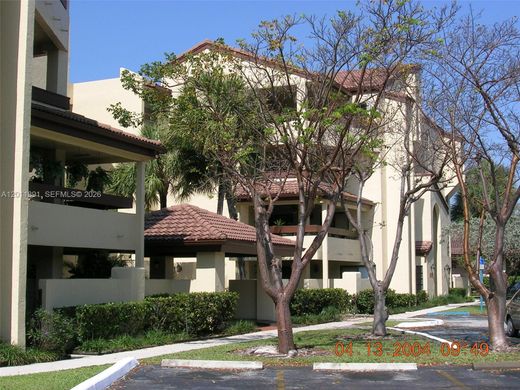 Residential complexes in Miami, Miami-Dade