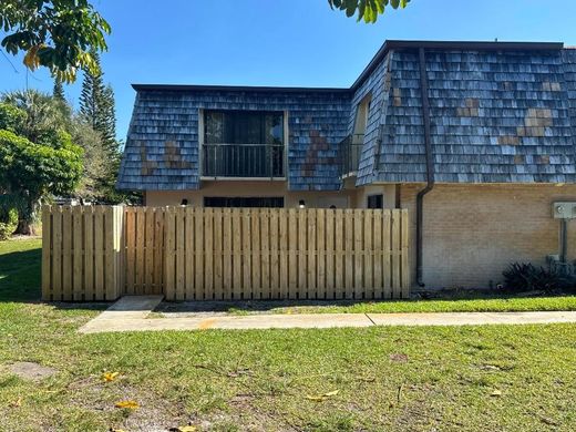 城市独宅  Palm Springs, Palm Beach County