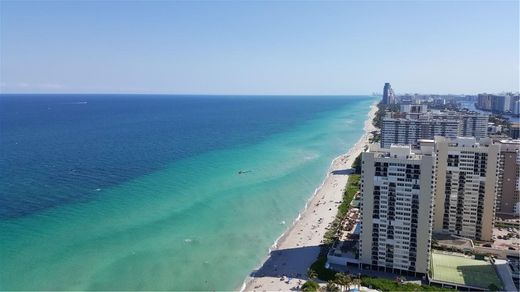 Complesso residenziale a Hallandale Beach, Broward County