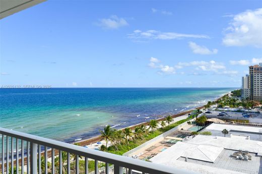 Complexos residenciais - Hallandale Beach, Broward County