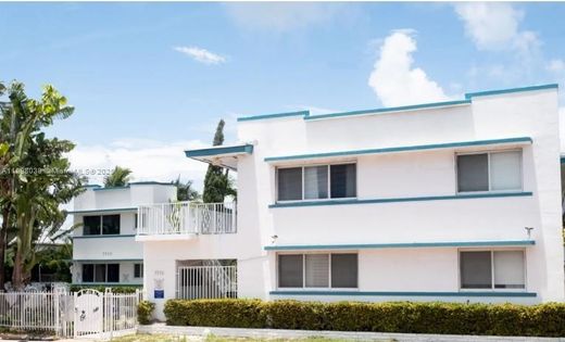 Complesso residenziale a Miami Beach, Miami-Dade County