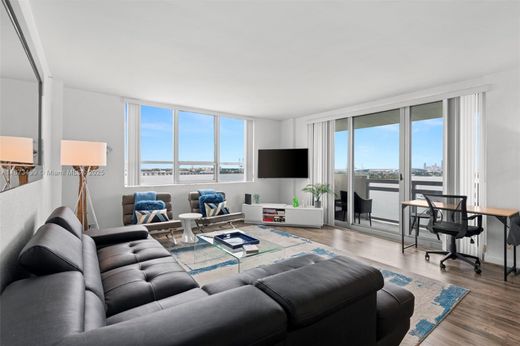 Edificio en Miami Beach, Miami-Dade County