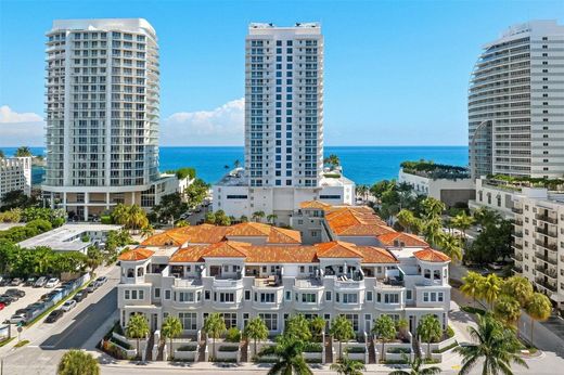 Townhouse in Fort Lauderdale, Broward County