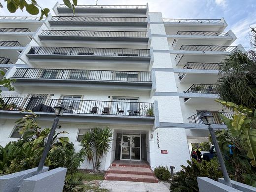 Edificio en North Miami Beach, Miami-Dade County