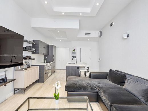 Wohnkomplexe in Miami, Miami-Dade County