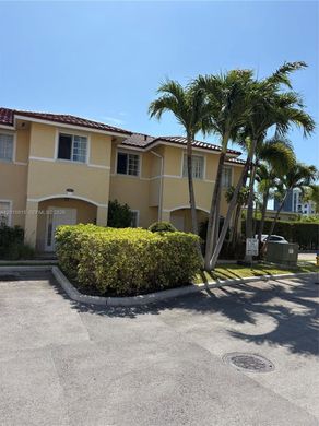 Stadthaus in North Miami Beach, Miami-Dade County