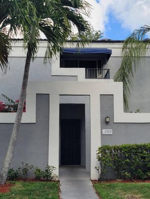 Casa di città a North Lauderdale, Broward County