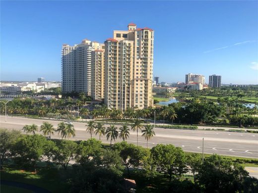 Жилой комплекс, Aventura, Miami-Dade County