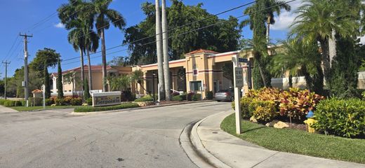 콘도미니엄 / Pembroke Pines, Broward County