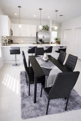 城市独宅  Homestead, Miami-Dade County