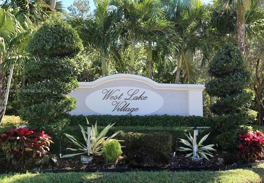 Townhouse in Hollywood, Broward County