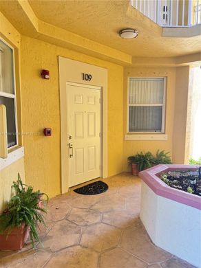 Appartementencomplex in Miami Terrace Mobile Home, Miami-Dade County
