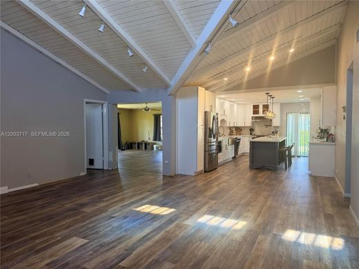 Villa in Tamarac, Broward County