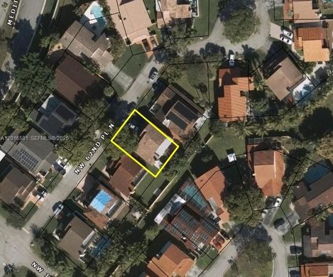 Villa en Hialeah, Miami-Dade County