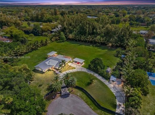 Villa in Southwest Ranches, Broward County