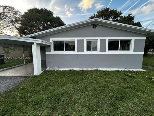 Villa in Lauderhill, Broward County