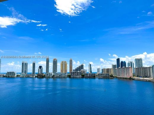 Complexes résidentiels à Aventura, Comté de Miami-Dade