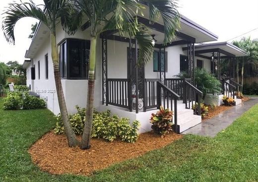 مجمع شقق ﻓﻲ ميامي، فلوريدا, Miami-Dade County