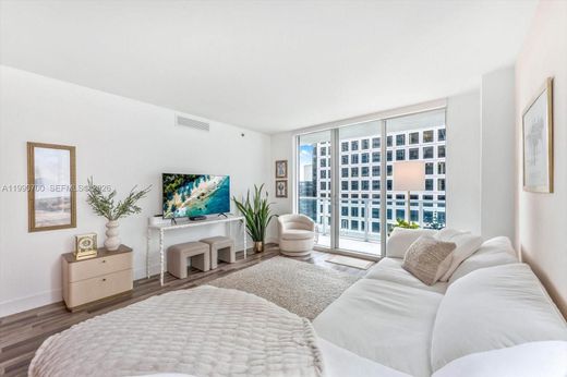 Residential complexes in Miami, Miami-Dade