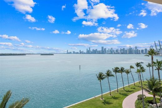 Edificio en Fisher Island, Miami-Dade County