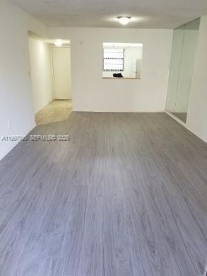 Residential complexes in Miami, Miami-Dade