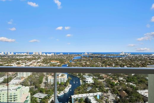 Residential complexes in Fort Lauderdale, Broward County