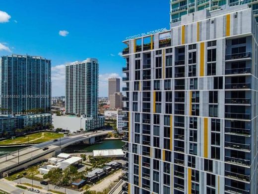 Residential complexes in Miami, Miami-Dade