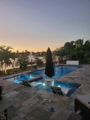 别墅  Royal Palm Beach, Palm Beach County