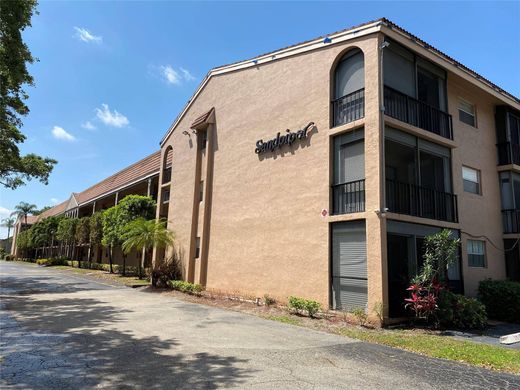 Edificio en Coral Springs, Broward County