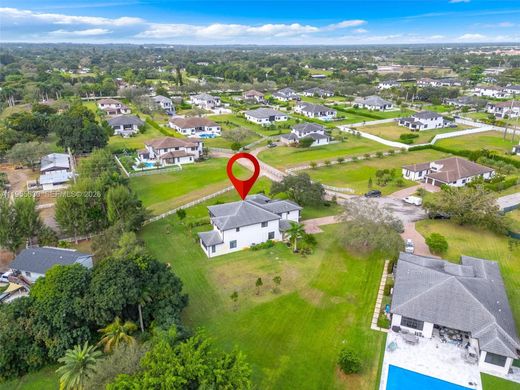Willa w Southwest Ranches, Broward County