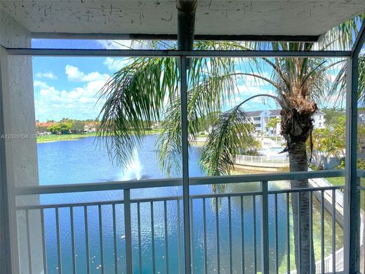 Residential complexes in Cutler Bay, Miami-Dade