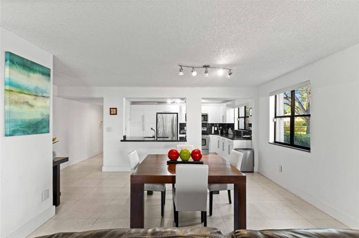 مجمع شقق ﻓﻲ Weston, Broward County