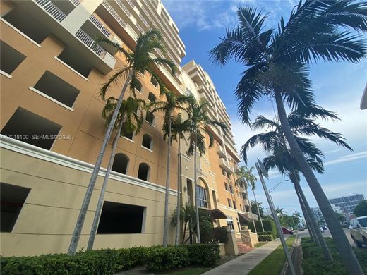 Residential complexes in Miami, Miami-Dade