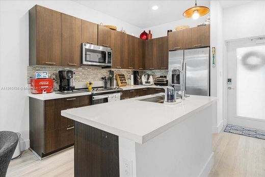 Komplex apartman Doral, Miami-Dade County