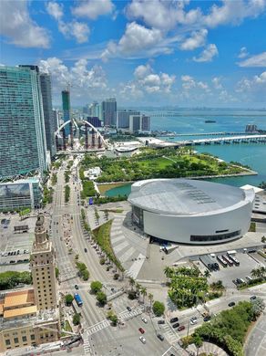 Complesso residenziale a Miami, Miami-Dade County