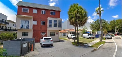 Wohnkomplexe in Miami, Miami-Dade County