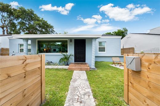 Villa in Miami, Miami-Dade
