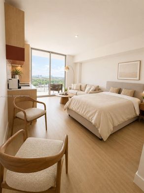 Residential complexes in Miami, Miami-Dade