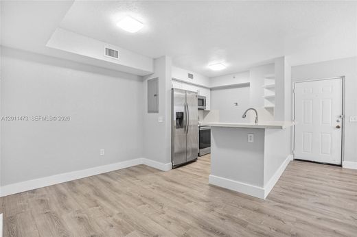 Residential complexes in Homestead, Miami-Dade