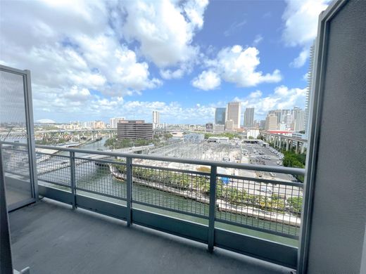 مجمع شقق ﻓﻲ ميامي، فلوريدا, Miami-Dade County