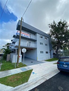 Жилой комплекс, Майами, Miami-Dade County