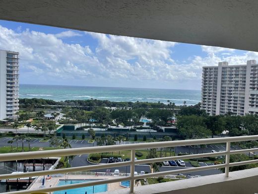 Wohnkomplexe in Boca Raton, Palm Beach County