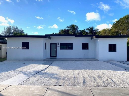 Villa en North Miami, Miami-Dade County