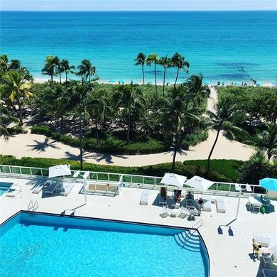 Complesso residenziale a Bal Harbour, Miami-Dade County
