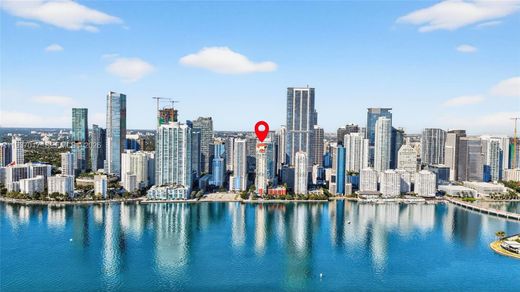 Komplex apartman Miami, Miami-Dade County