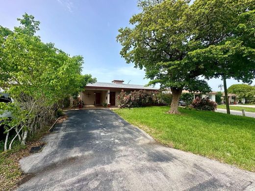 Villa in Oakland Park, Broward County