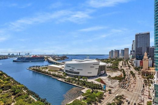 Complesso residenziale a Miami, Miami-Dade County