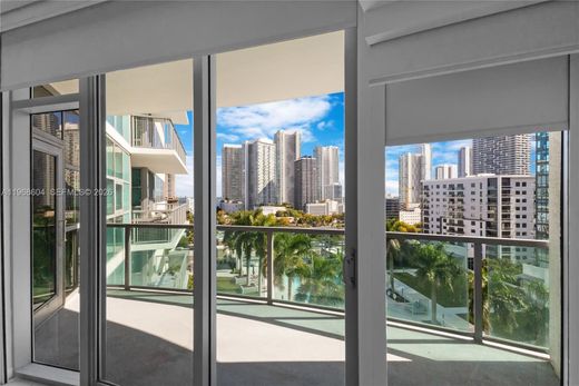 Residential complexes in Miami, Miami-Dade