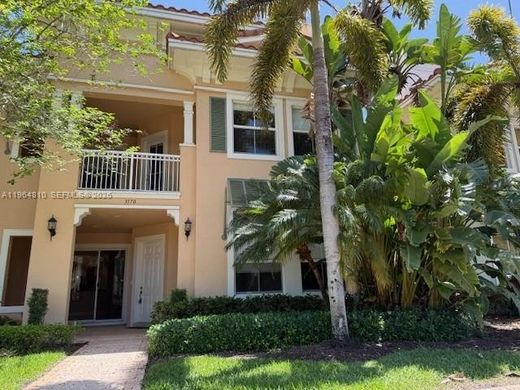 Townhouse in Sunrise, Broward County
